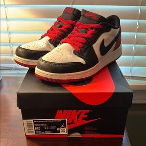 Nike Air Jordan 1 Retro Low OG Sneakers